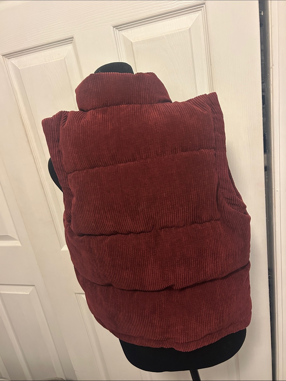 Maurices XS Corduroy Puffer Vest in Burgundy - Picture 6 of 6